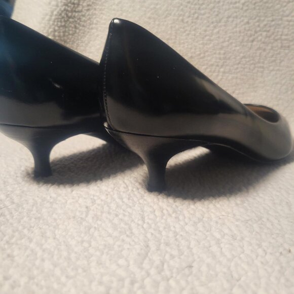 COACH Unipump Black Leather Kitten Heel Pump Classic Luxury - Picture 5 of 9